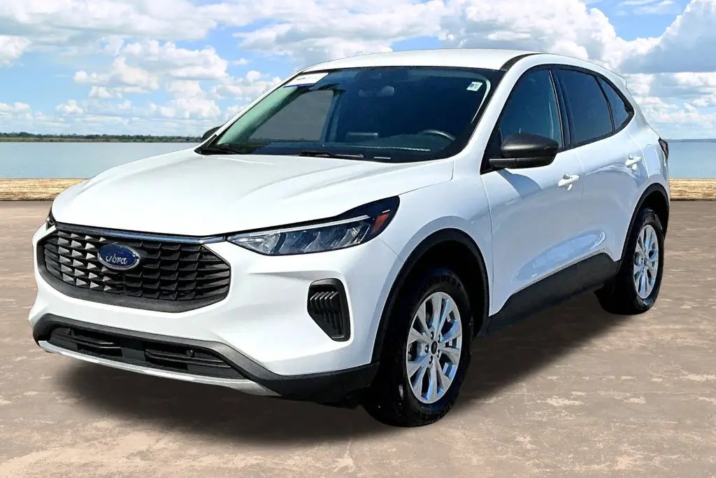 2025 Ford Escape - $19,650