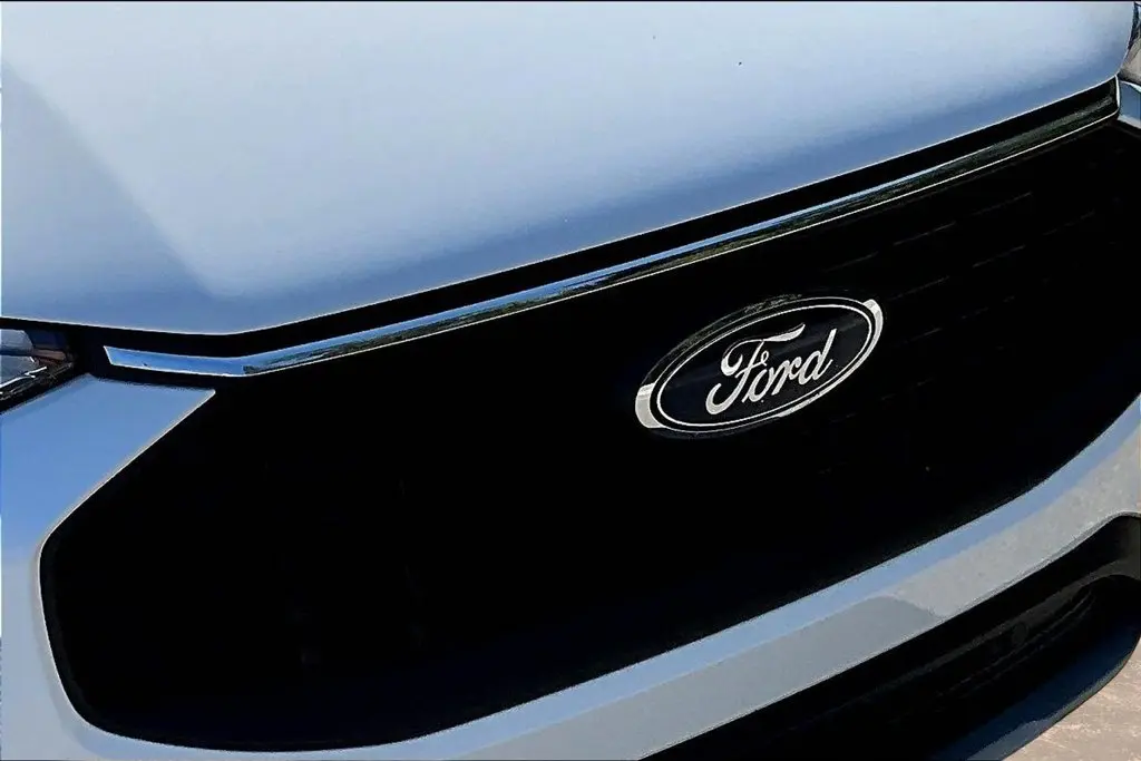 2025 Ford Escape - $19,650