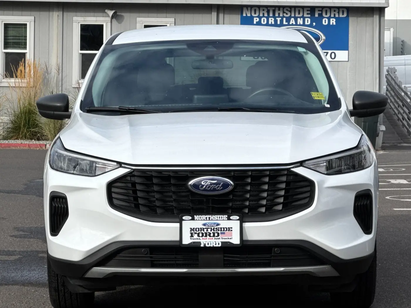 2025 Ford Escape - $22,995