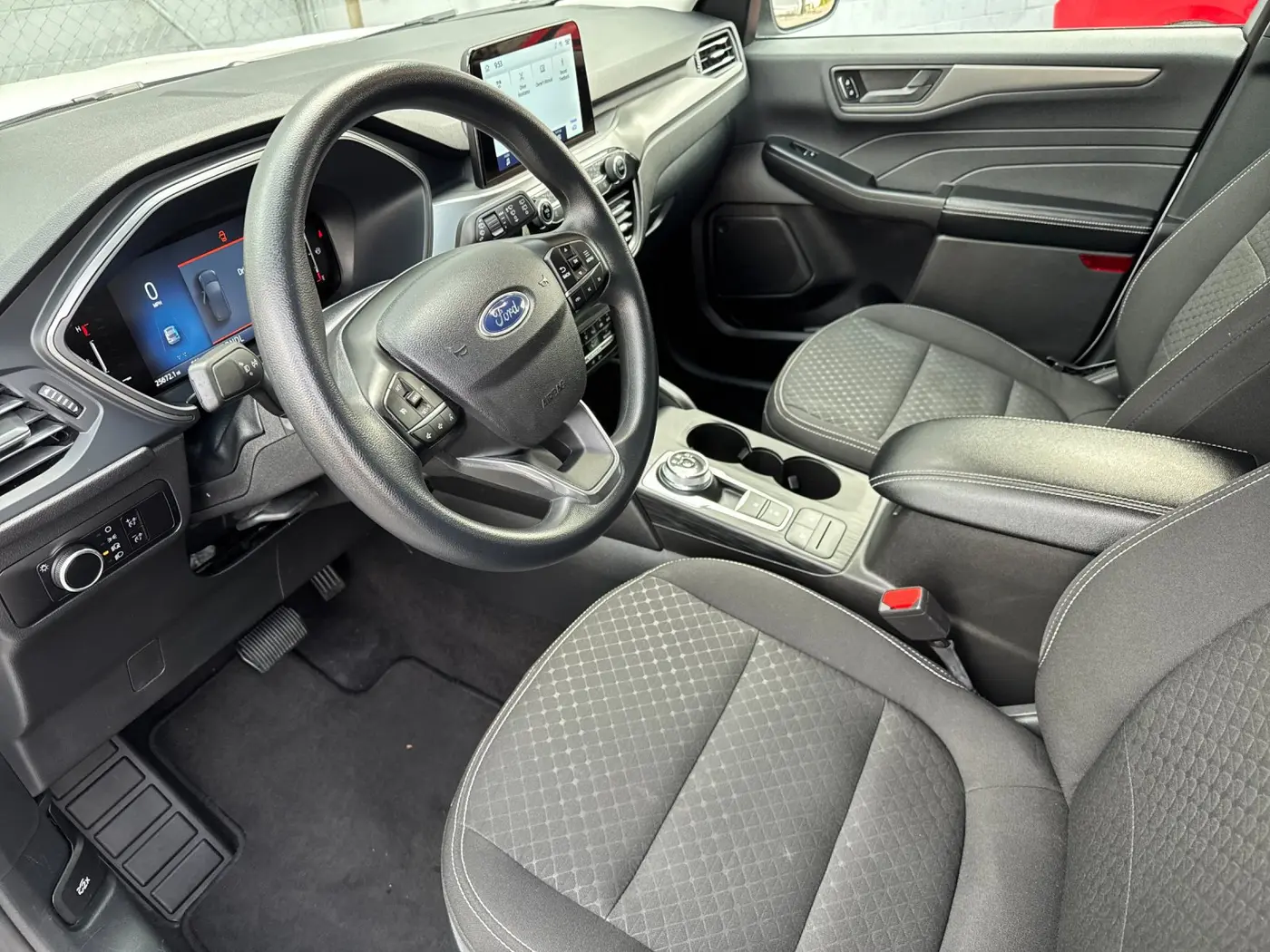 2025 Ford Escape - $22,995