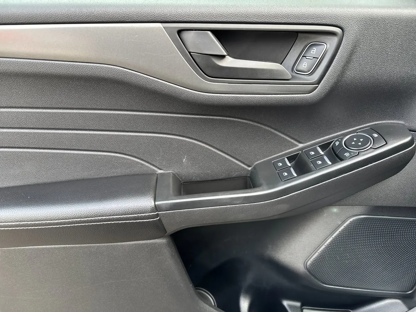 2025 Ford Escape - $22,995