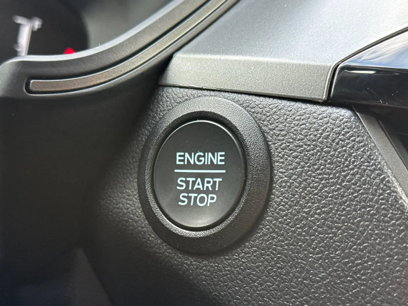 2025 Ford Escape - $22,995