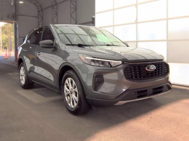 2023 Ford Escape - $22,399