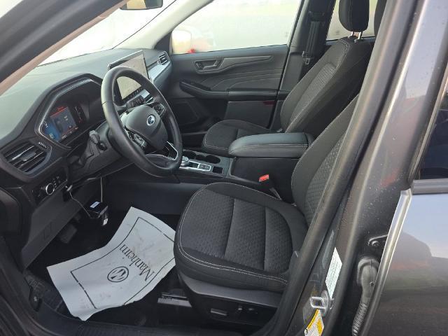 2023 Ford Escape - $22,399