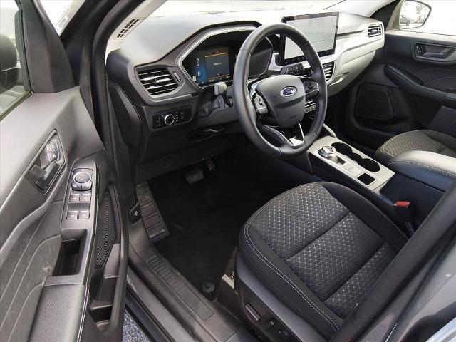 2023 Ford Escape - $22,399