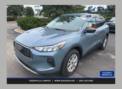2023 Ford Escape - $22,299