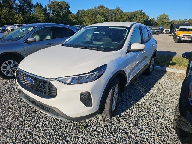 2023 Ford Escape - $23,945