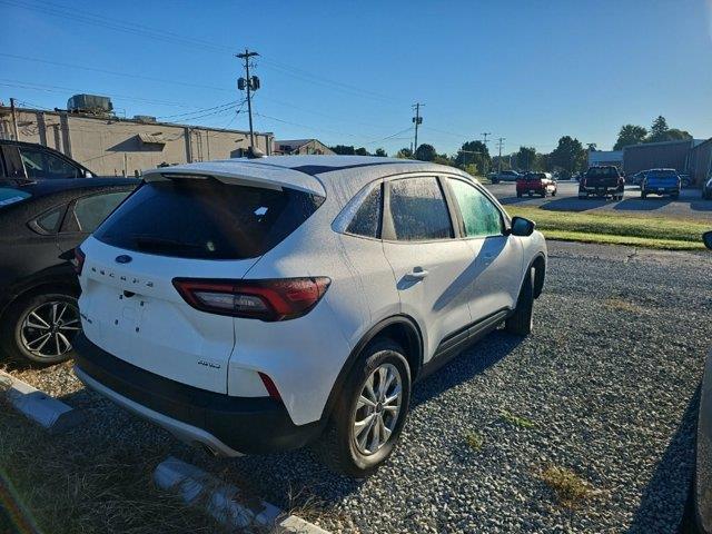 2023 Ford Escape - $23,945