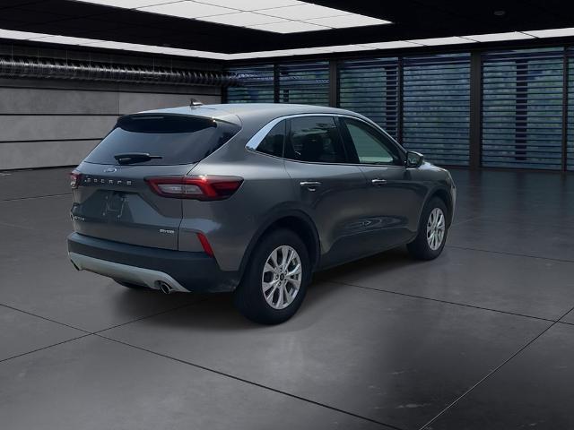 2023 Ford Escape - $26,920
