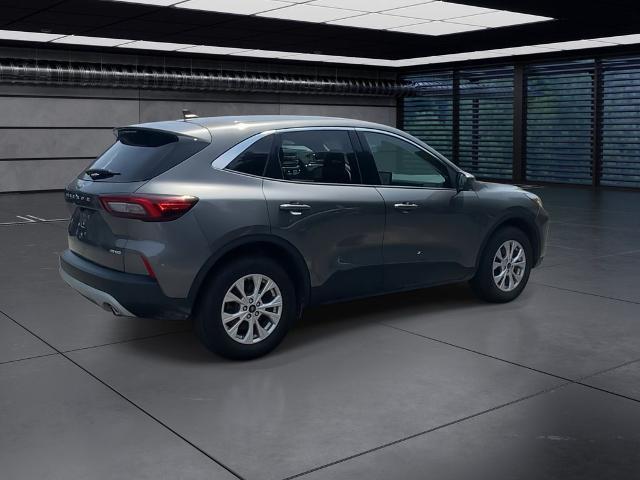 2023 Ford Escape - $26,920