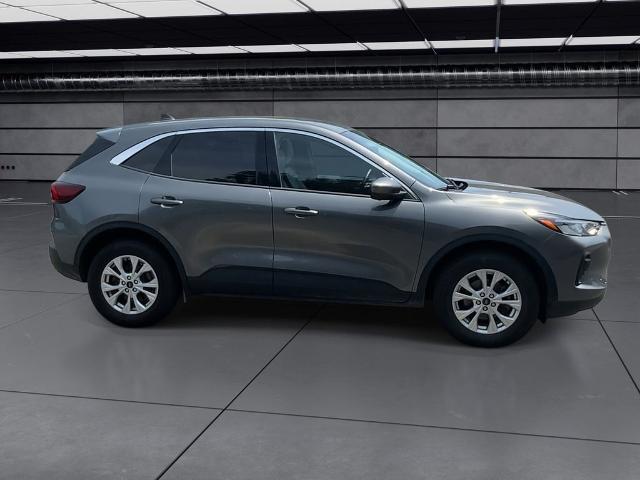 2023 Ford Escape - $26,920