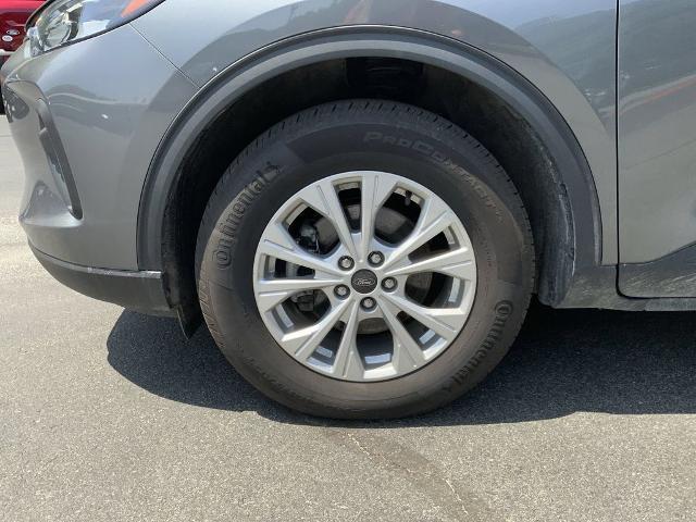 2023 Ford Escape - $26,920