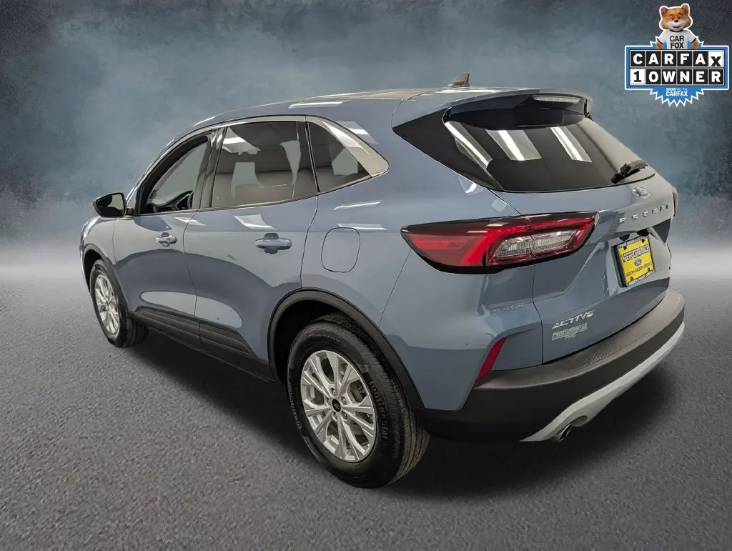 2023 Ford Escape - $24,900