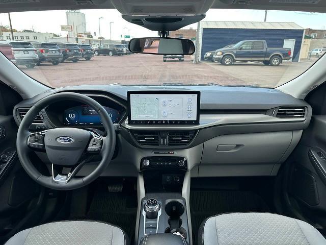 2023 Ford Escape - $24,900
