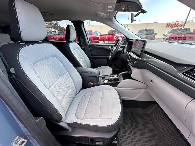 2023 Ford Escape - $24,900
