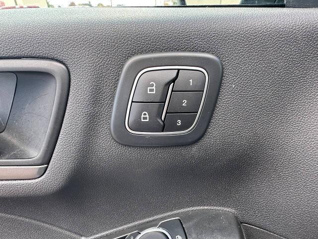 2023 Ford Escape - $24,900