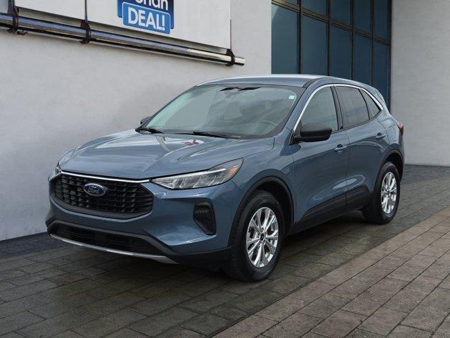 2023 Ford Escape - $21,755