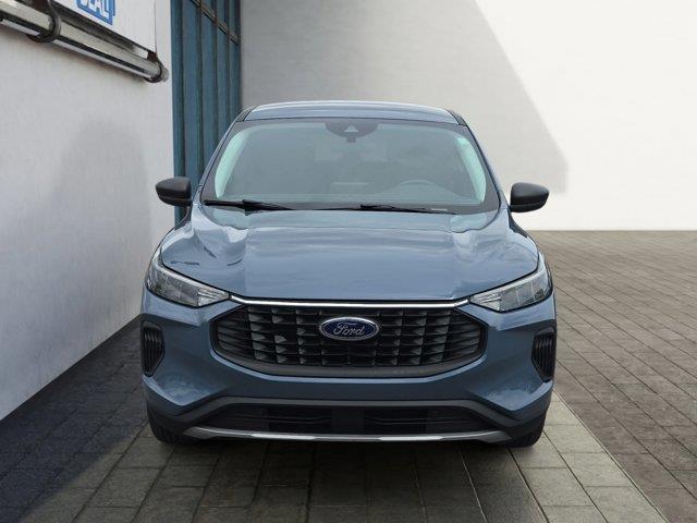 2023 Ford Escape - $21,755