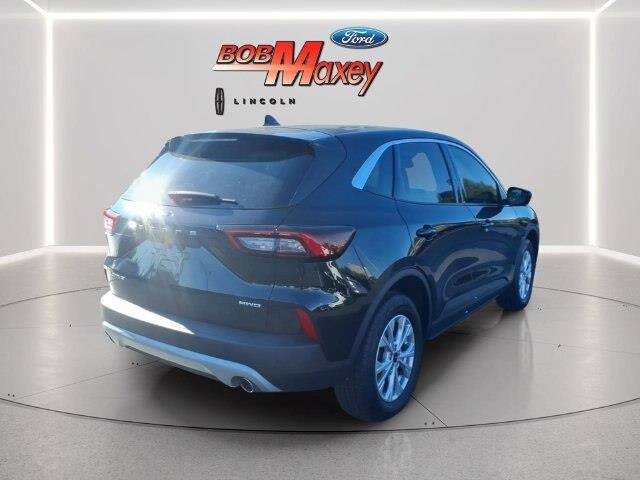 2023 Ford Escape - $20,703