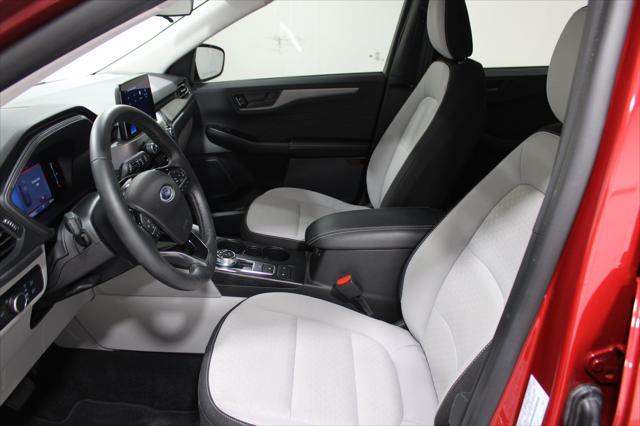 2025 Ford Escape - $23,997