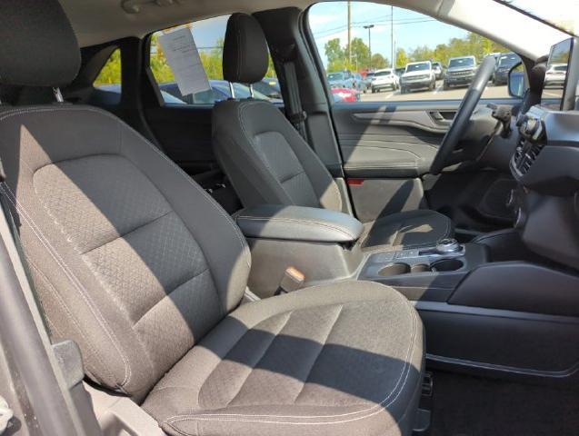 2025 Ford Escape - $20,304