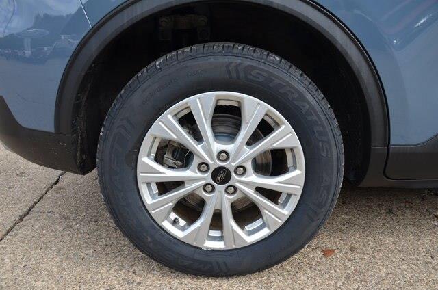 2025 Ford Escape - $24,900