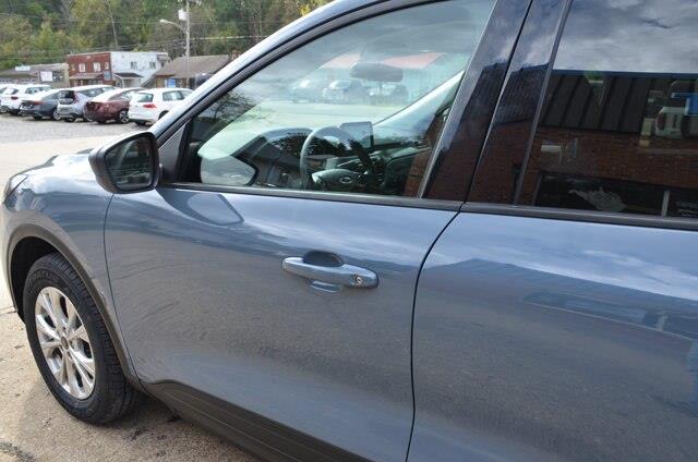 2025 Ford Escape - $24,900