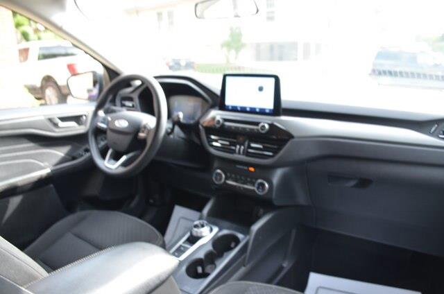 2025 Ford Escape - $24,900