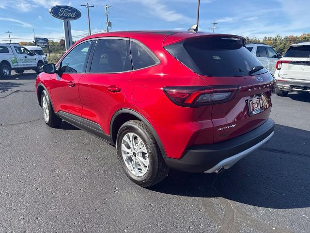 2025 Ford Escape - $26,094