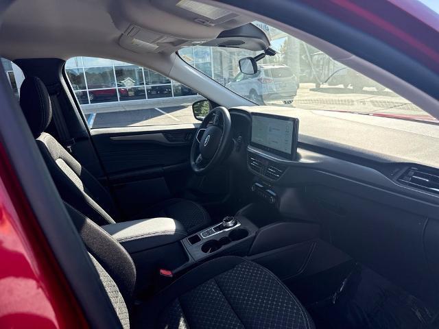 2025 Ford Escape - $26,094