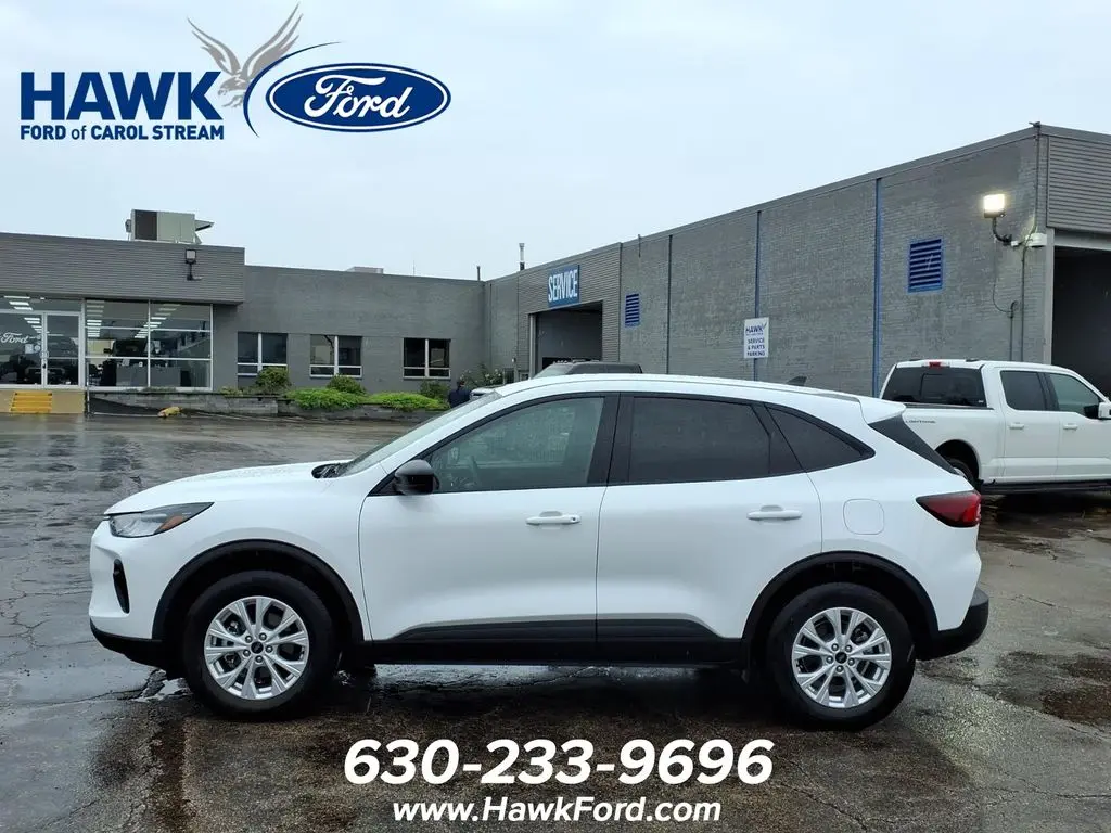 2025 Ford Escape - $21,450