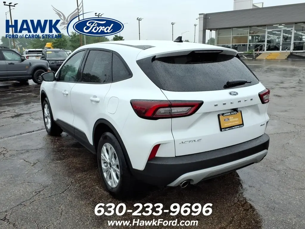 2025 Ford Escape - $21,450