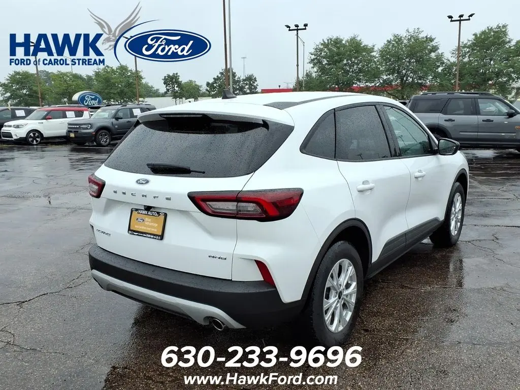 2025 Ford Escape - $21,450