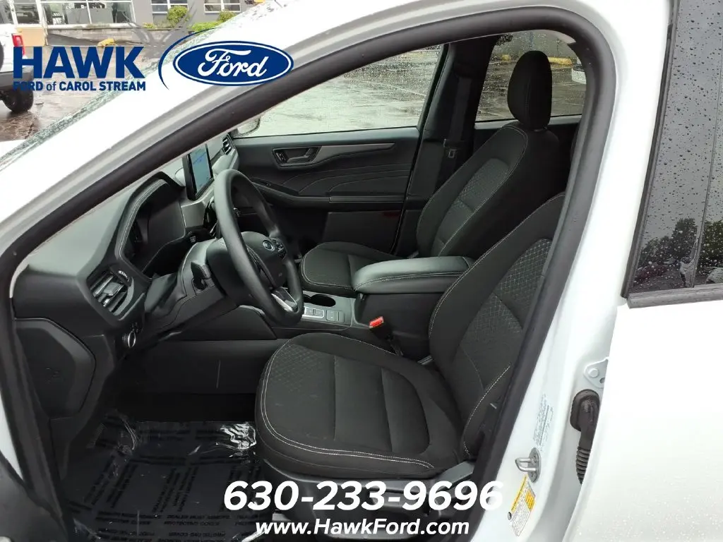 2025 Ford Escape - $21,450