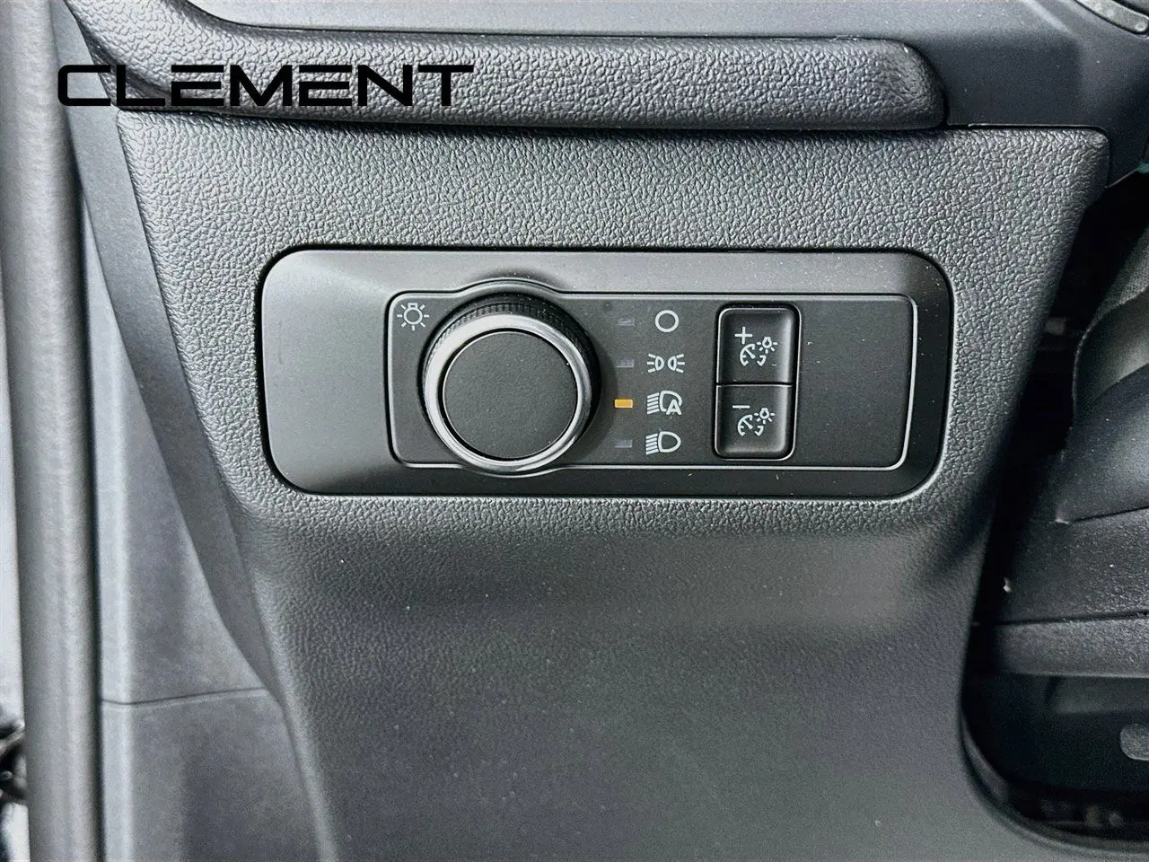 2025 Ford Escape - $22,088