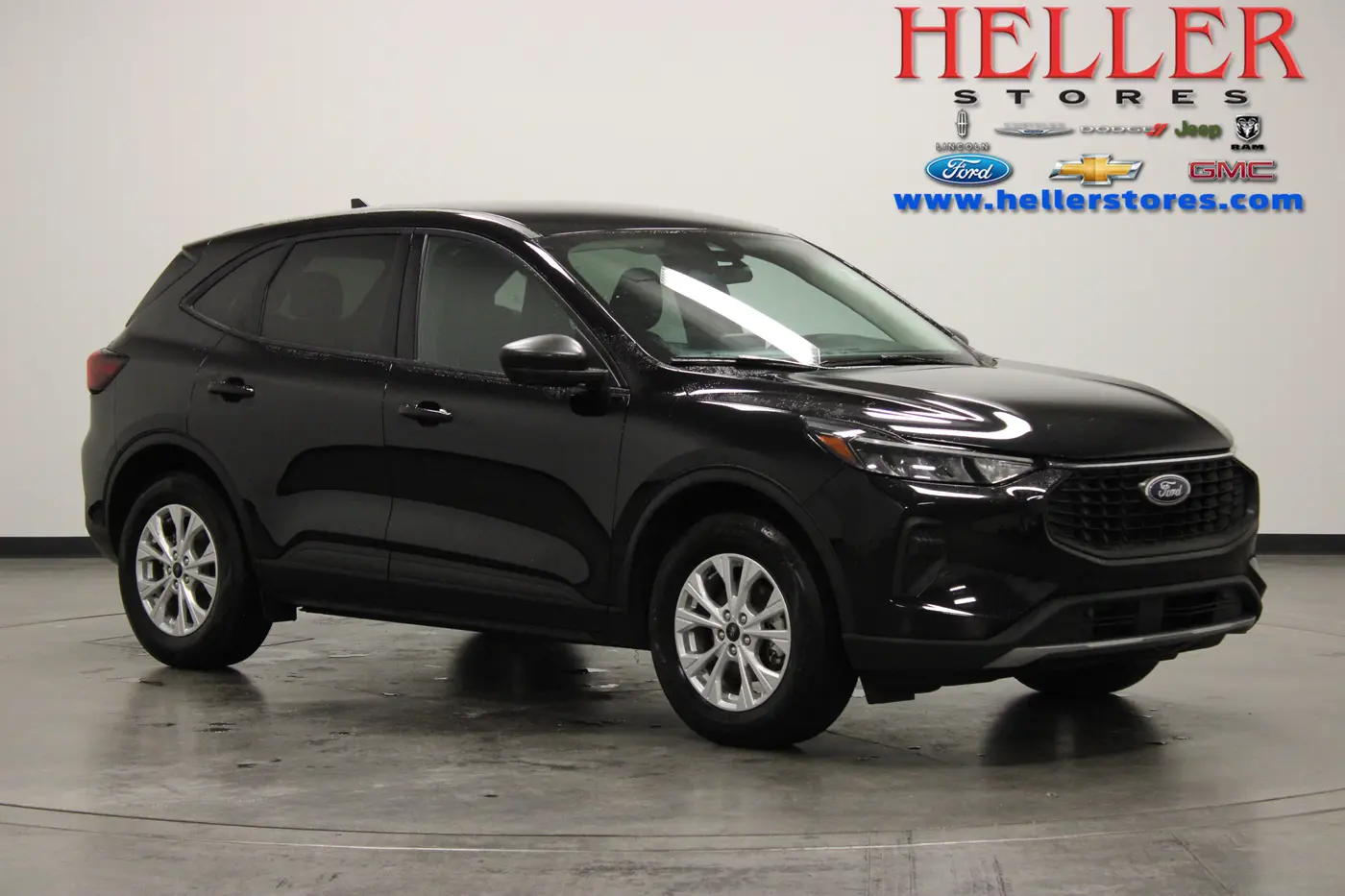 2025 Ford Escape - $21,962