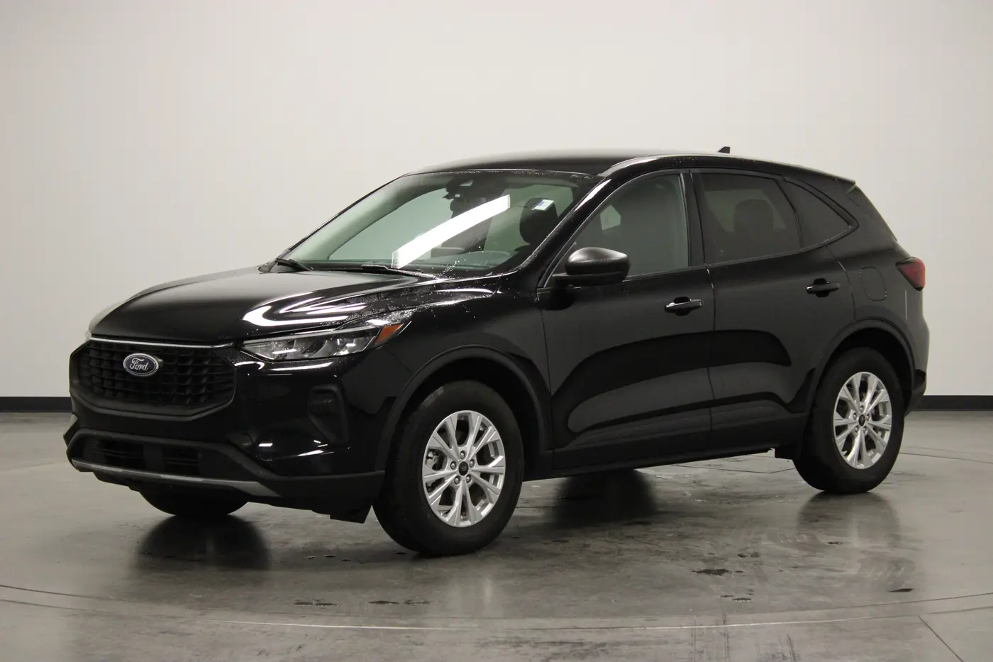 2025 Ford Escape - $21,962