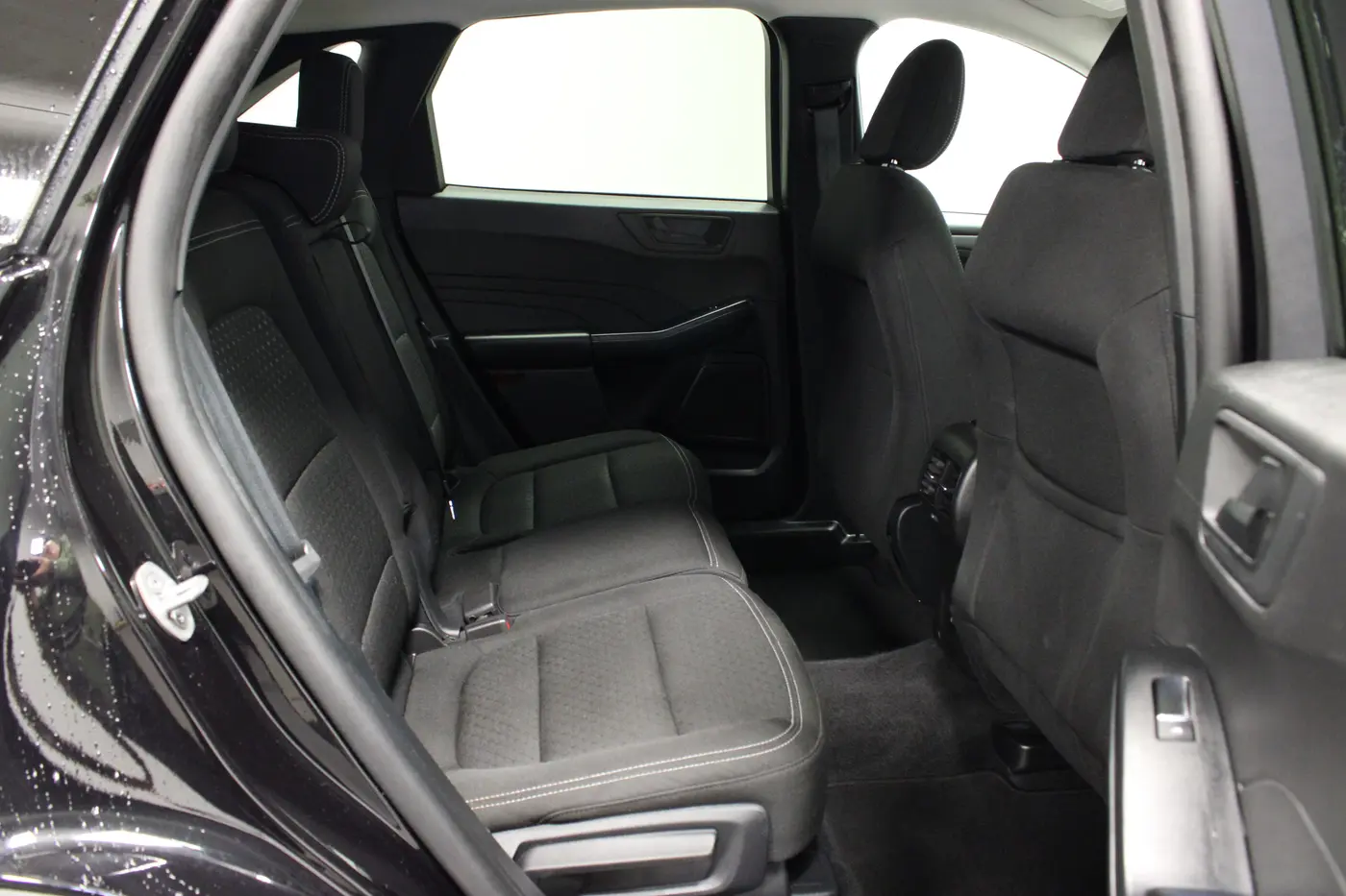 2025 Ford Escape - $21,962