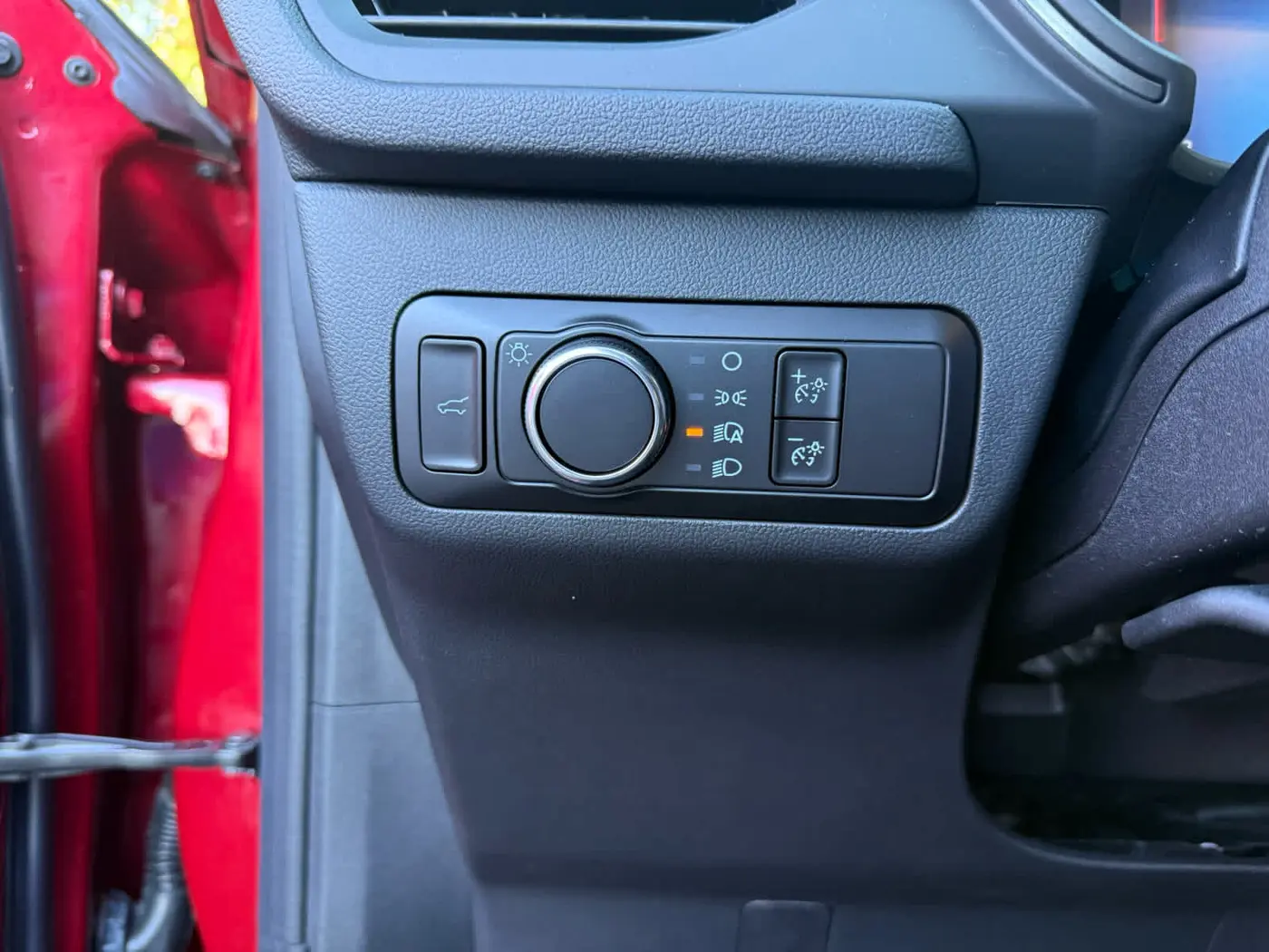 2025 Ford Escape - $26,999