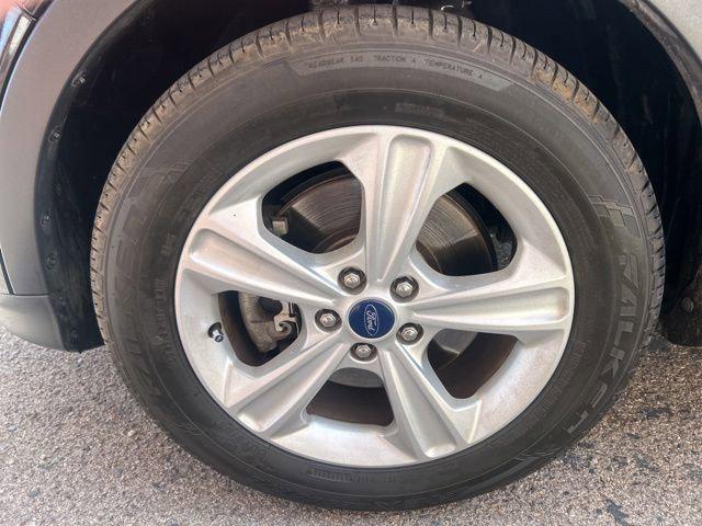 2014 Ford Escape - $7,995