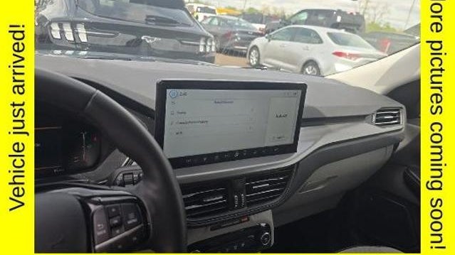 2023 Ford Escape Hybrid Active