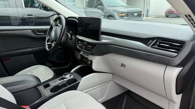 2023 Ford Escape Hybrid Active