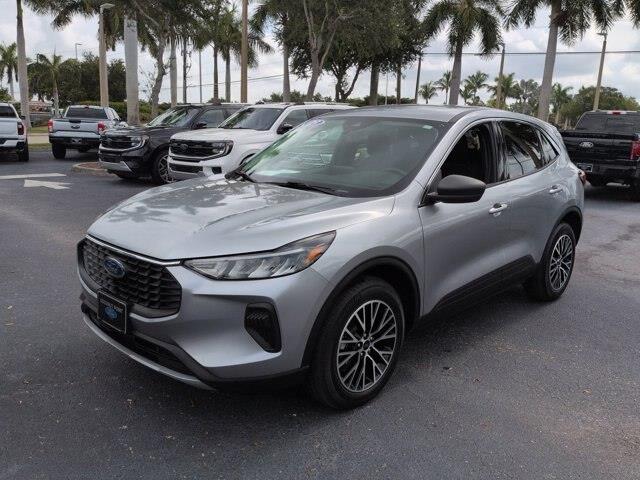 2023 Ford Escape - $23,603