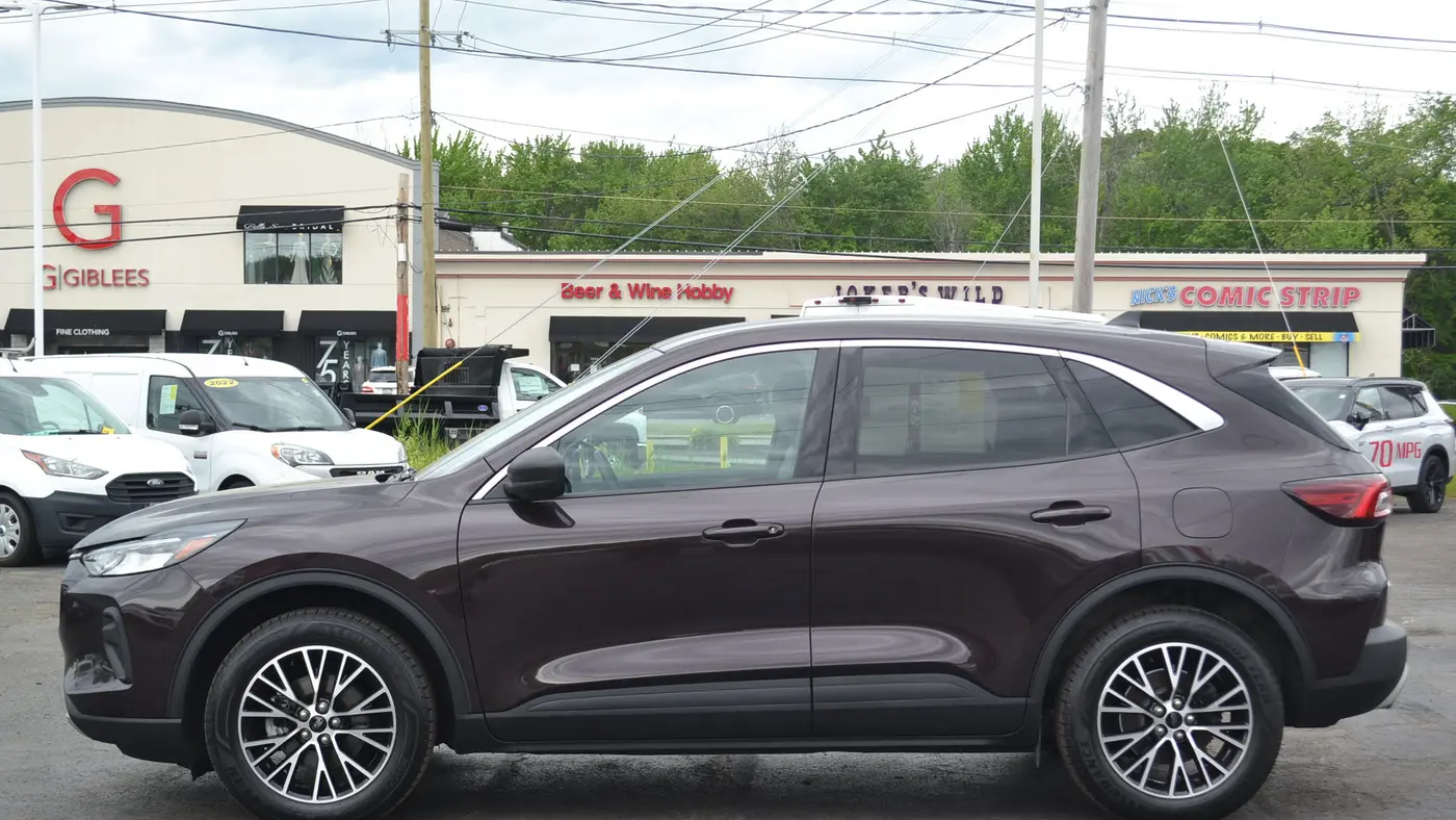 2023 Ford Escape Hybrid Active