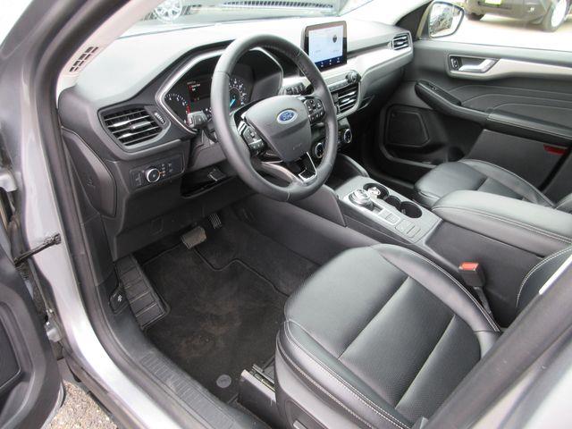 2022 Ford Escape - $20,975