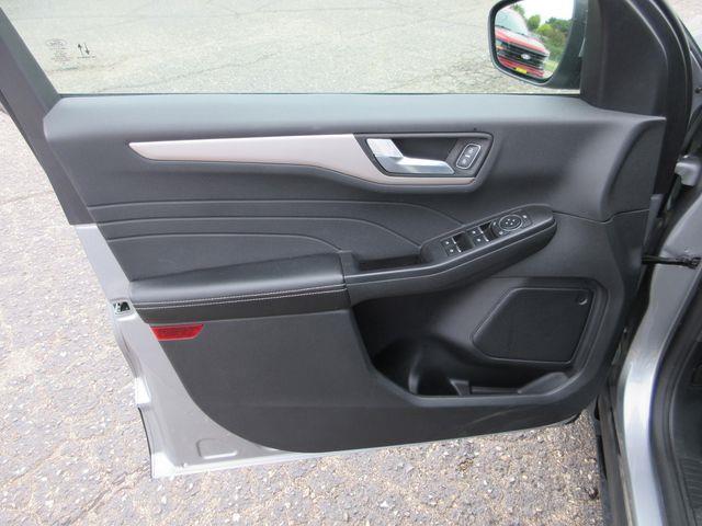 2022 Ford Escape - $20,975