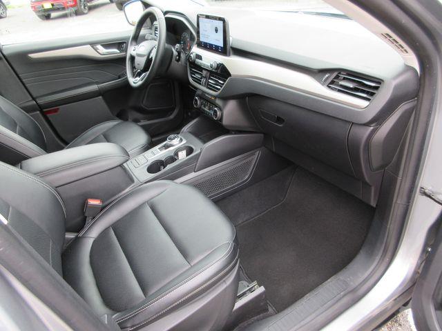 2022 Ford Escape - $20,975