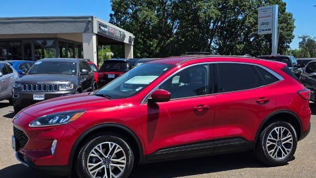 2020 Ford Escape SEL