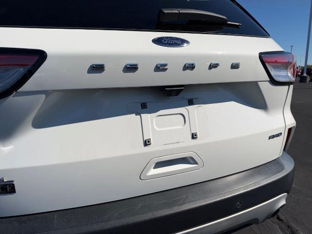 2022 Ford Escape - $20,300