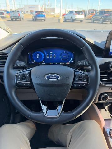 2022 Ford Escape - $20,300